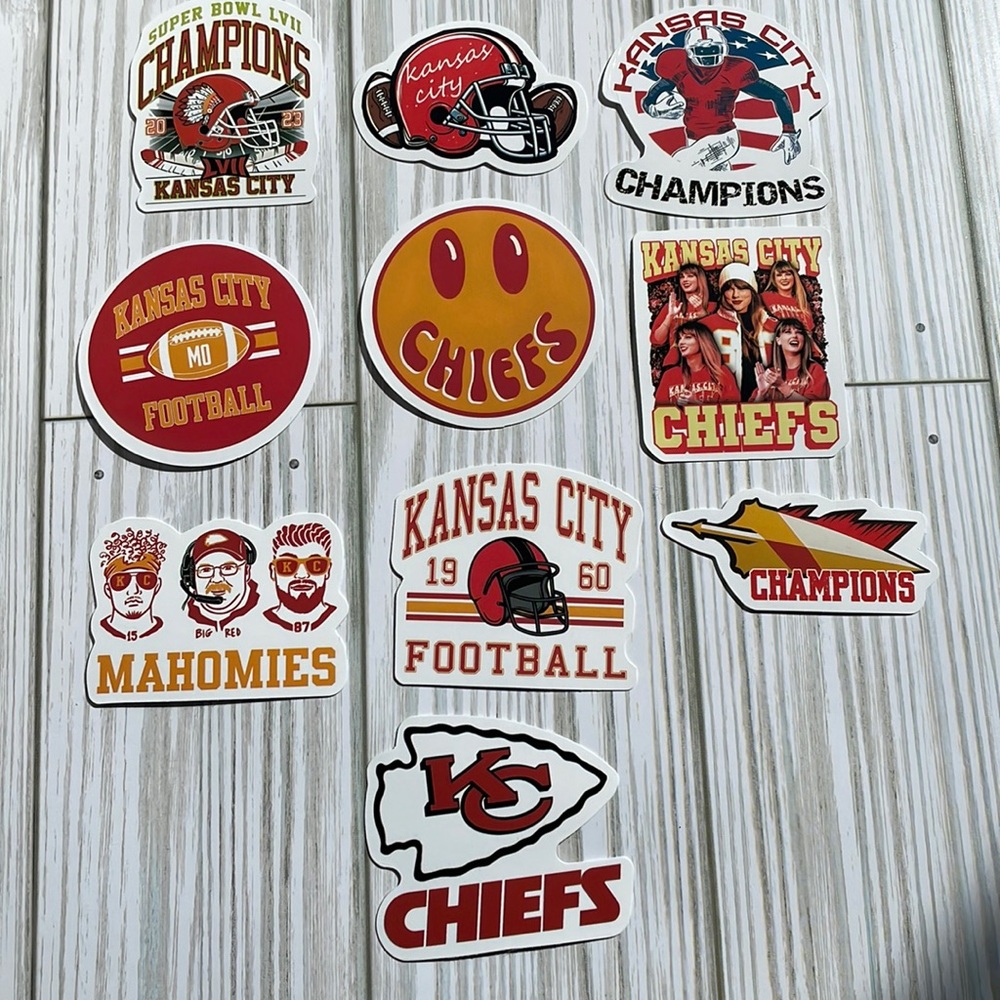 🆕🏈 Brand New Kansas City Chiefs Waterproof Stickers 10 Piece - LOT #5